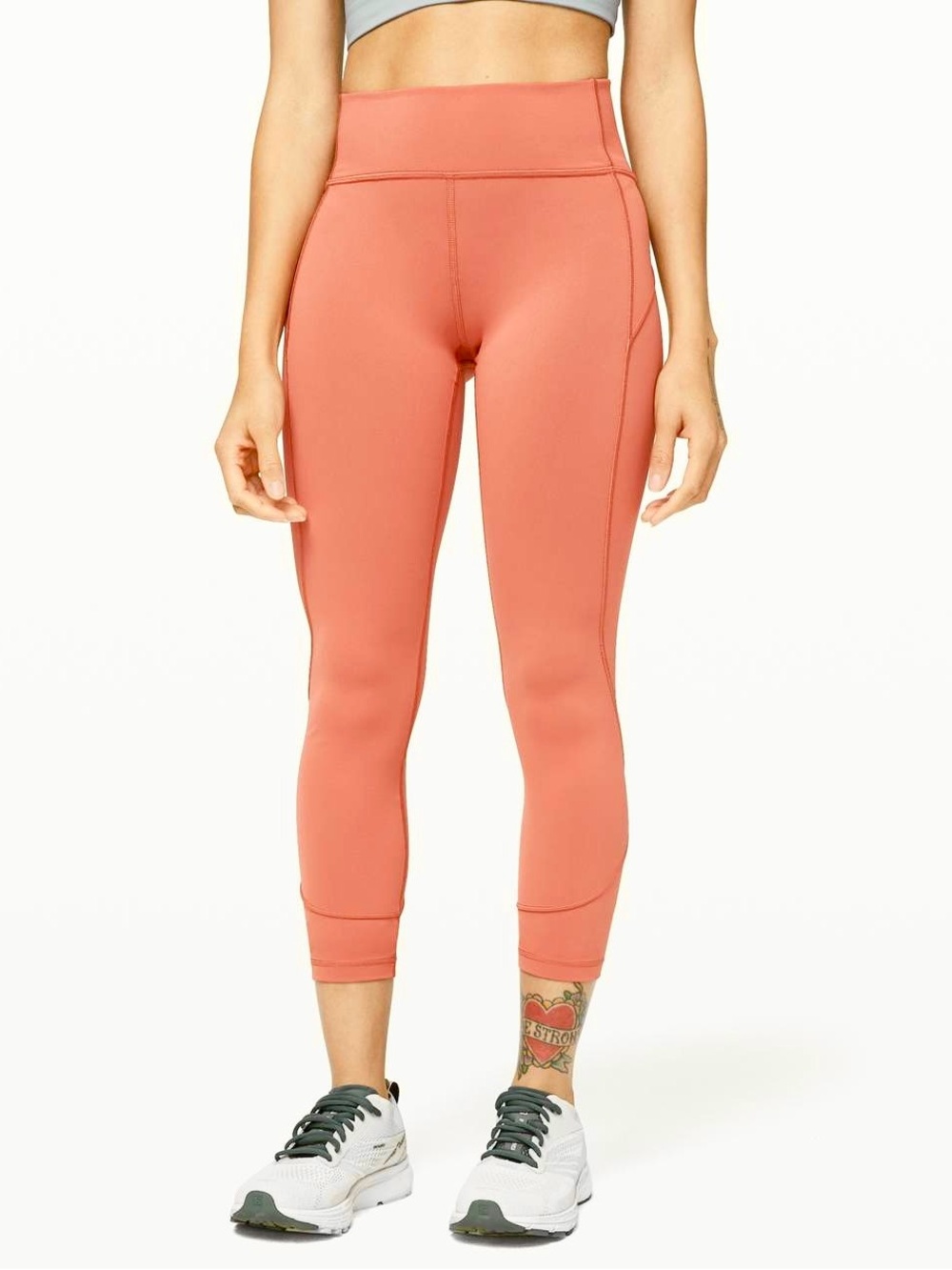 Lululemon In Movement Tight Leggings 25" Everlux Size 8 Rustic Coral Orange 7/8